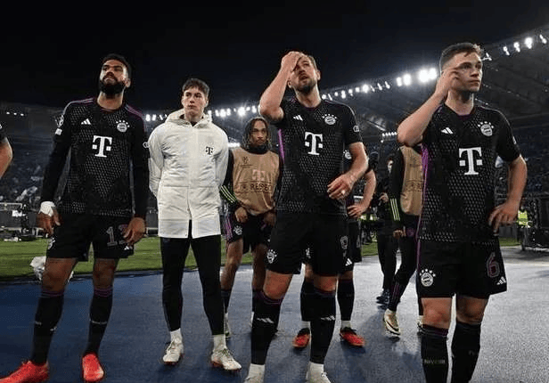 PSG对阵拜仁慕尼黑，胜负难料！