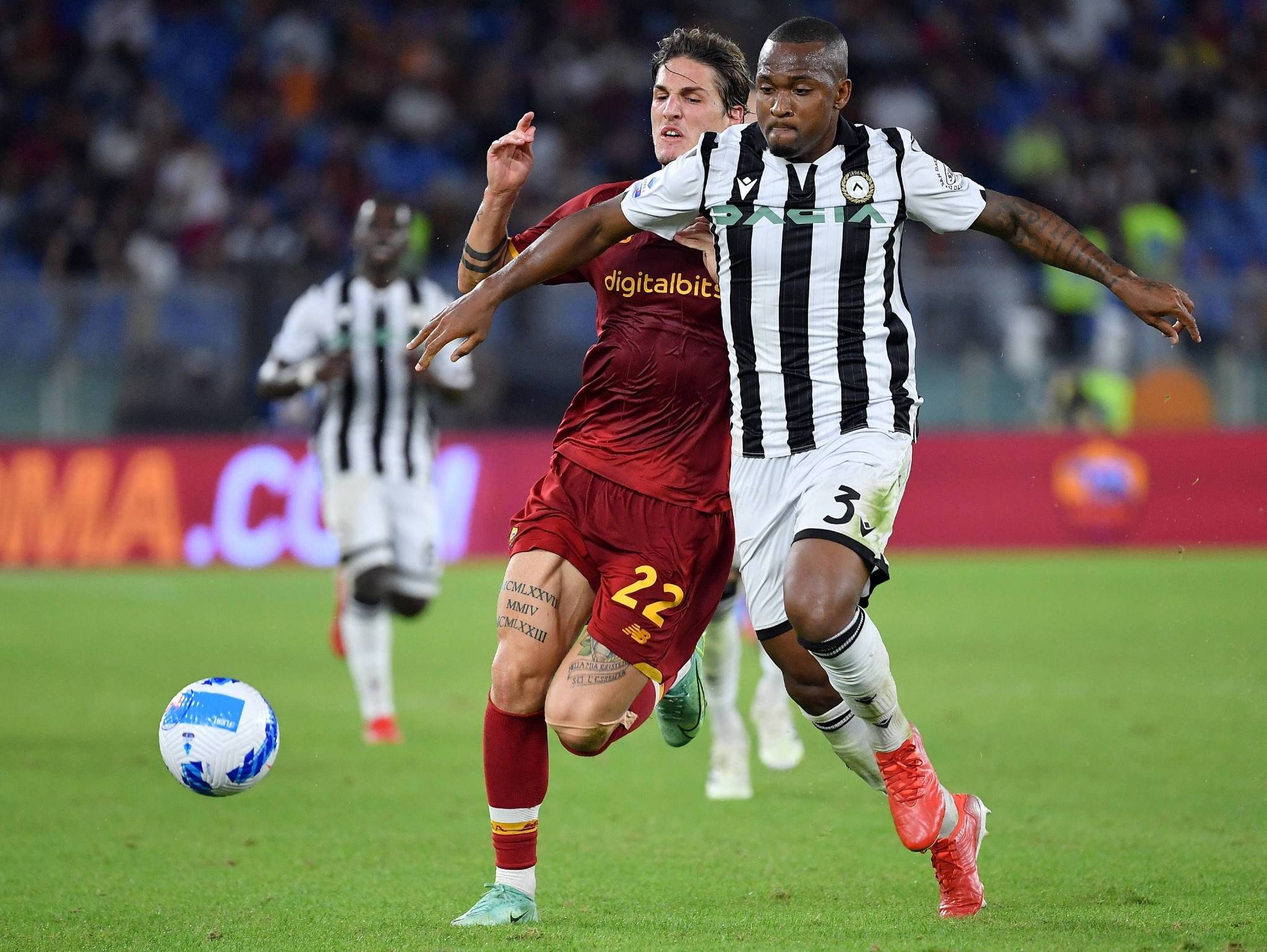 包含博洛尼亚主场大胜切沃，赛季首胜的词条