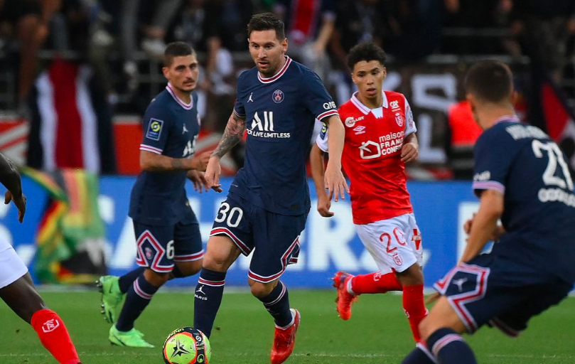 开云体育登录入口-亚眯客场不敌兰斯，遗憾告终