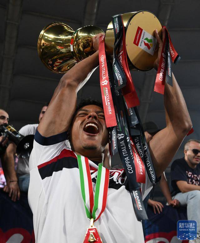 开云体育官方入口-意大利联赛中一支球队连续胜利