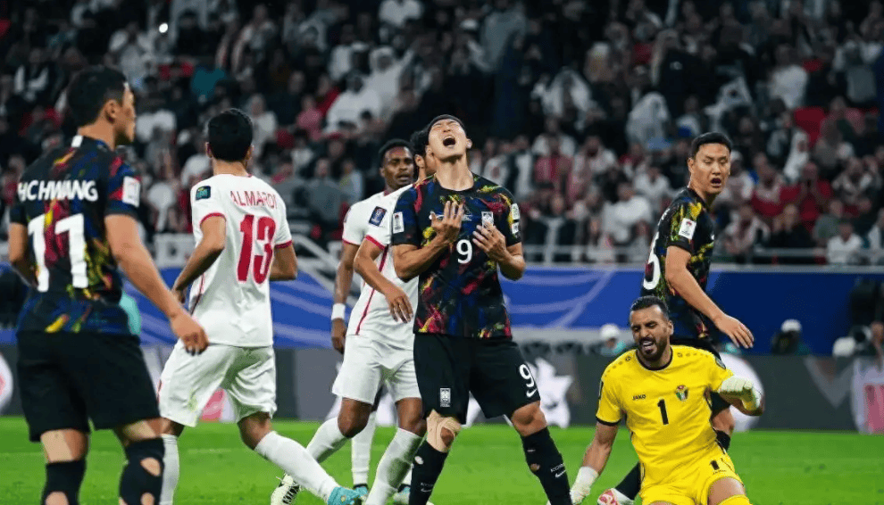 开云体育官网-里尔主场获胜，力压排名赛场主导优势