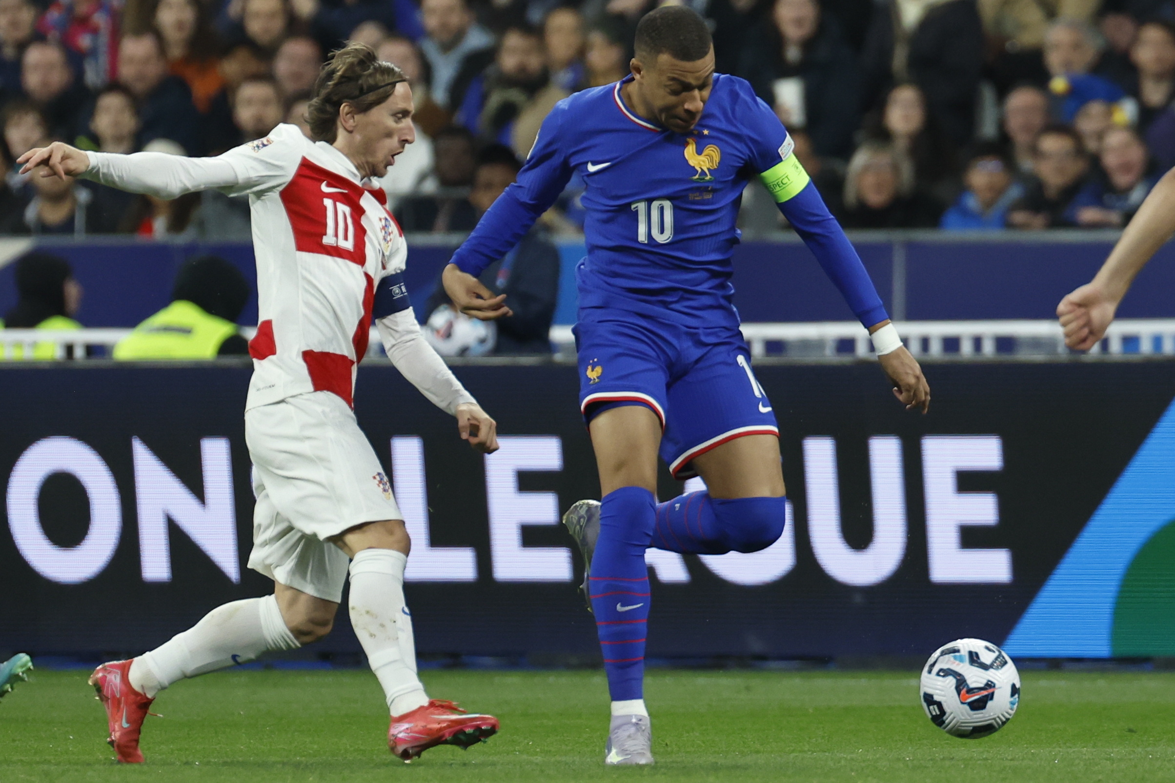 关于状态神勇!欧国联半决赛队伍实力大增的信息 关于状态神勇!欧国联半决赛队伍实力大增的信息