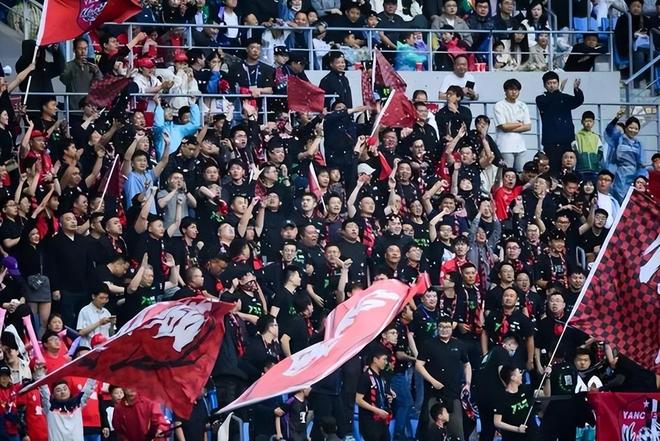 开云体育官网-亚洲球队联赛前景广阔，国际足坛掀起热潮的简单介绍