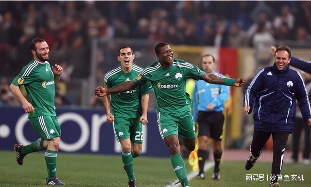 包含比利亚雷亚尔遭遇惨败，遭遇两连败的词条