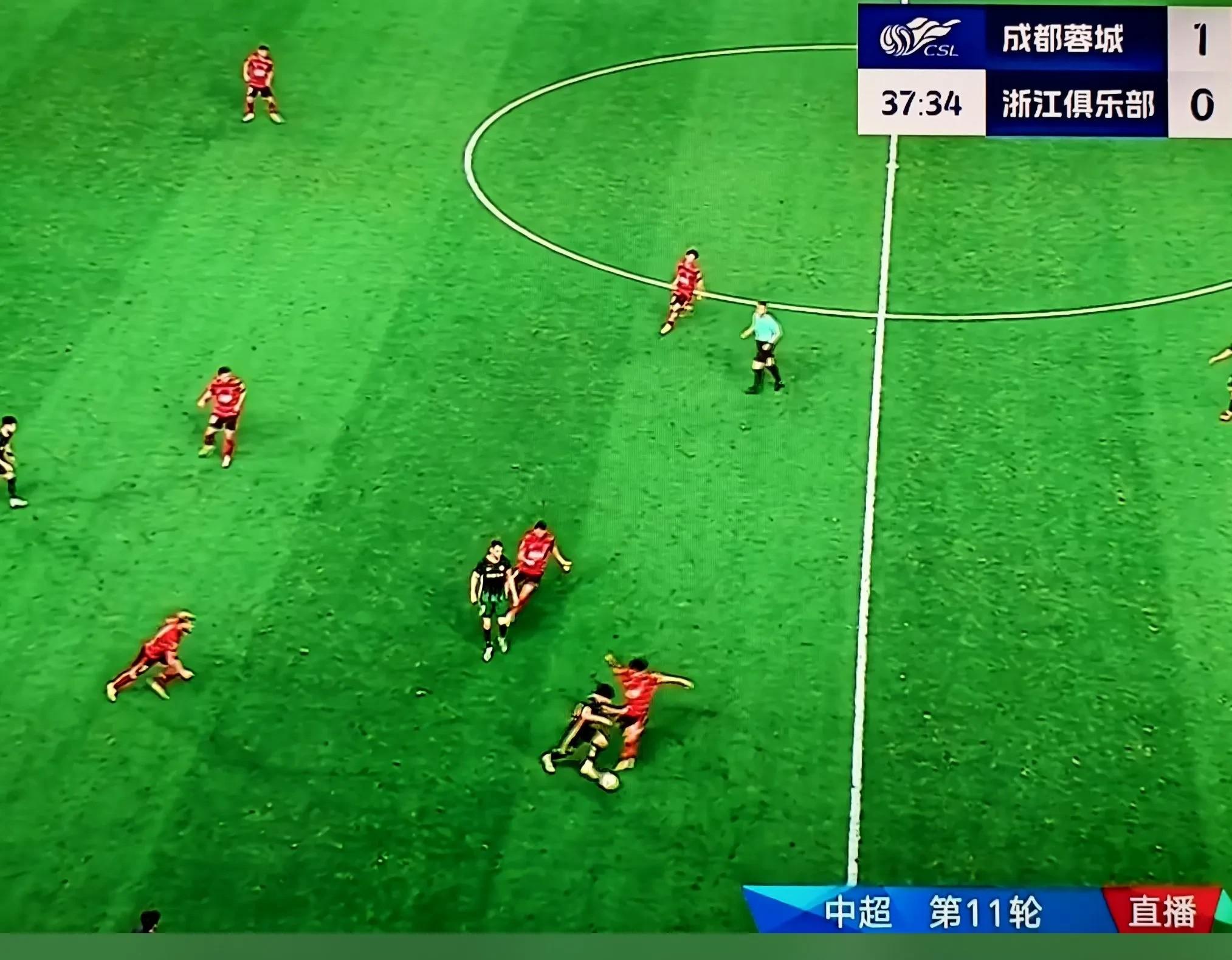 开云体育app下载-出色表现，球队轻松击败对手赢得胜利