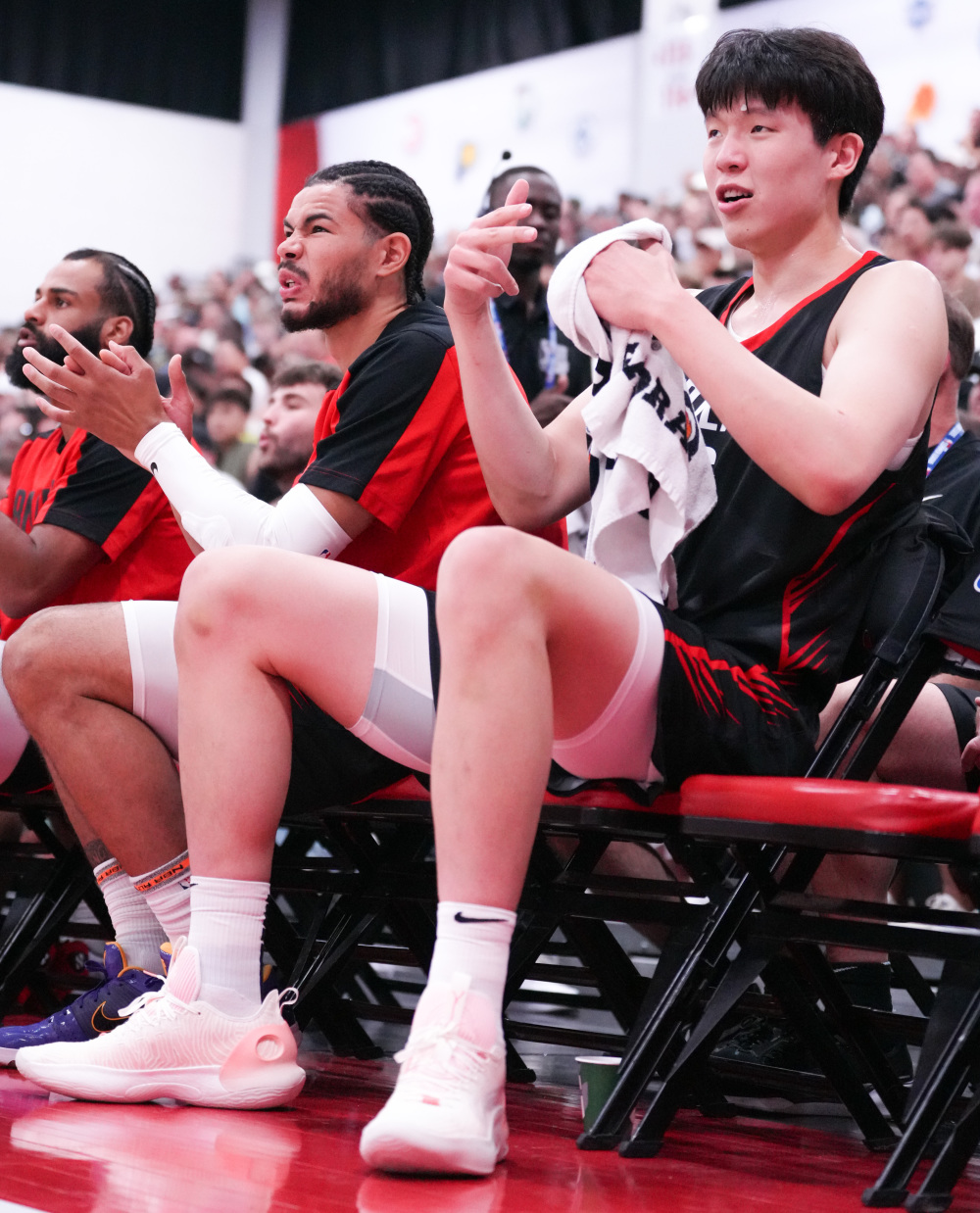 中东篮球选手在国家联赛中获得冠军称号