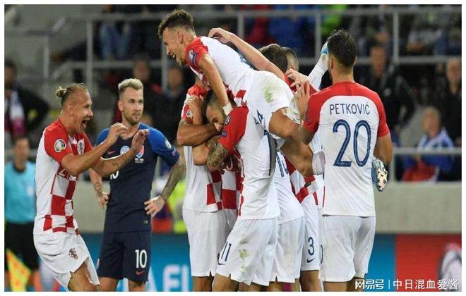 包含德国主场逼平挪威，小组领先优势缩小的词条